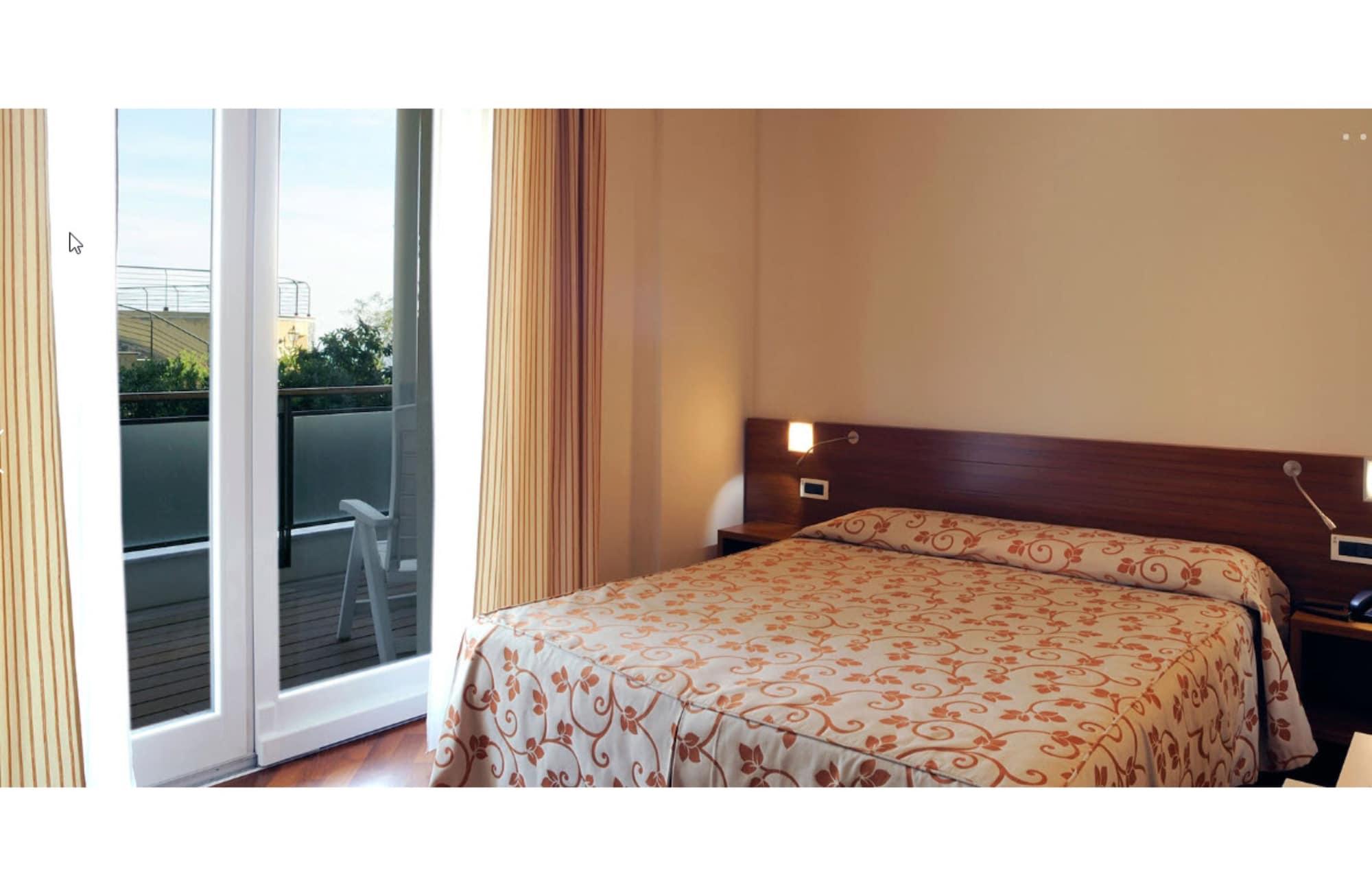 Hotel Le Roi Varazze Ngoại thất bức ảnh