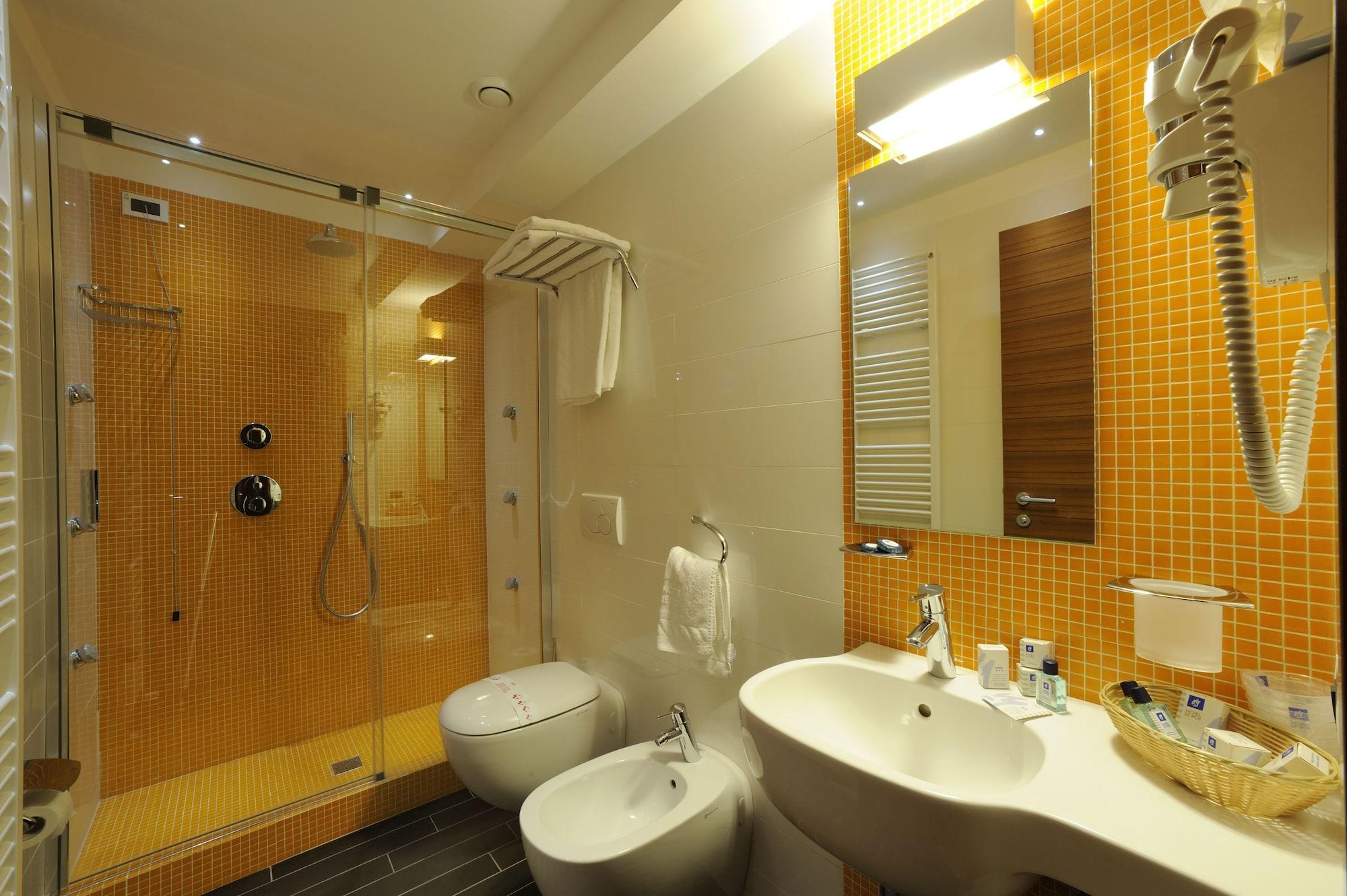 Hotel Le Roi Varazze Ngoại thất bức ảnh