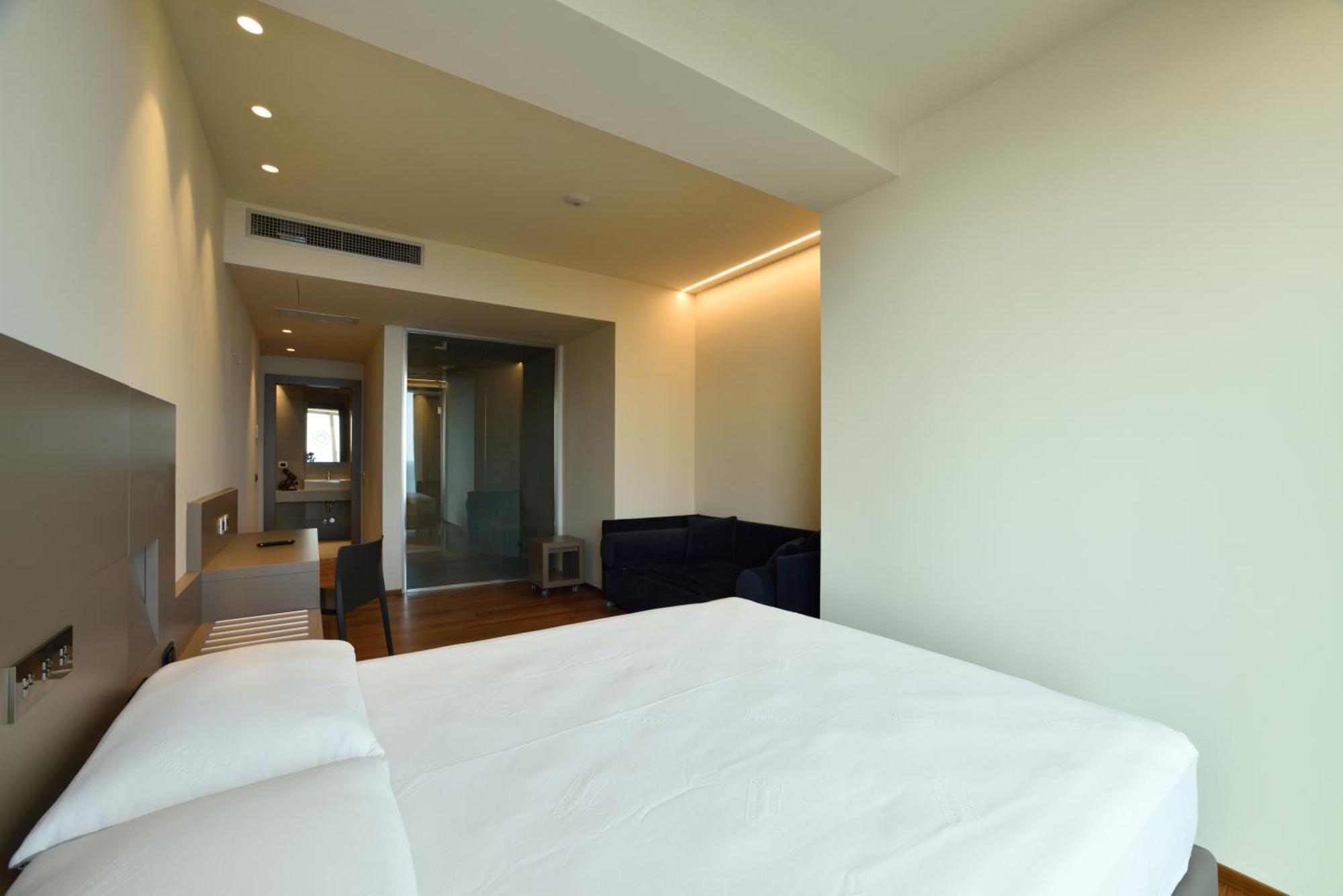 Hotel Le Roi Varazze Ngoại thất bức ảnh
