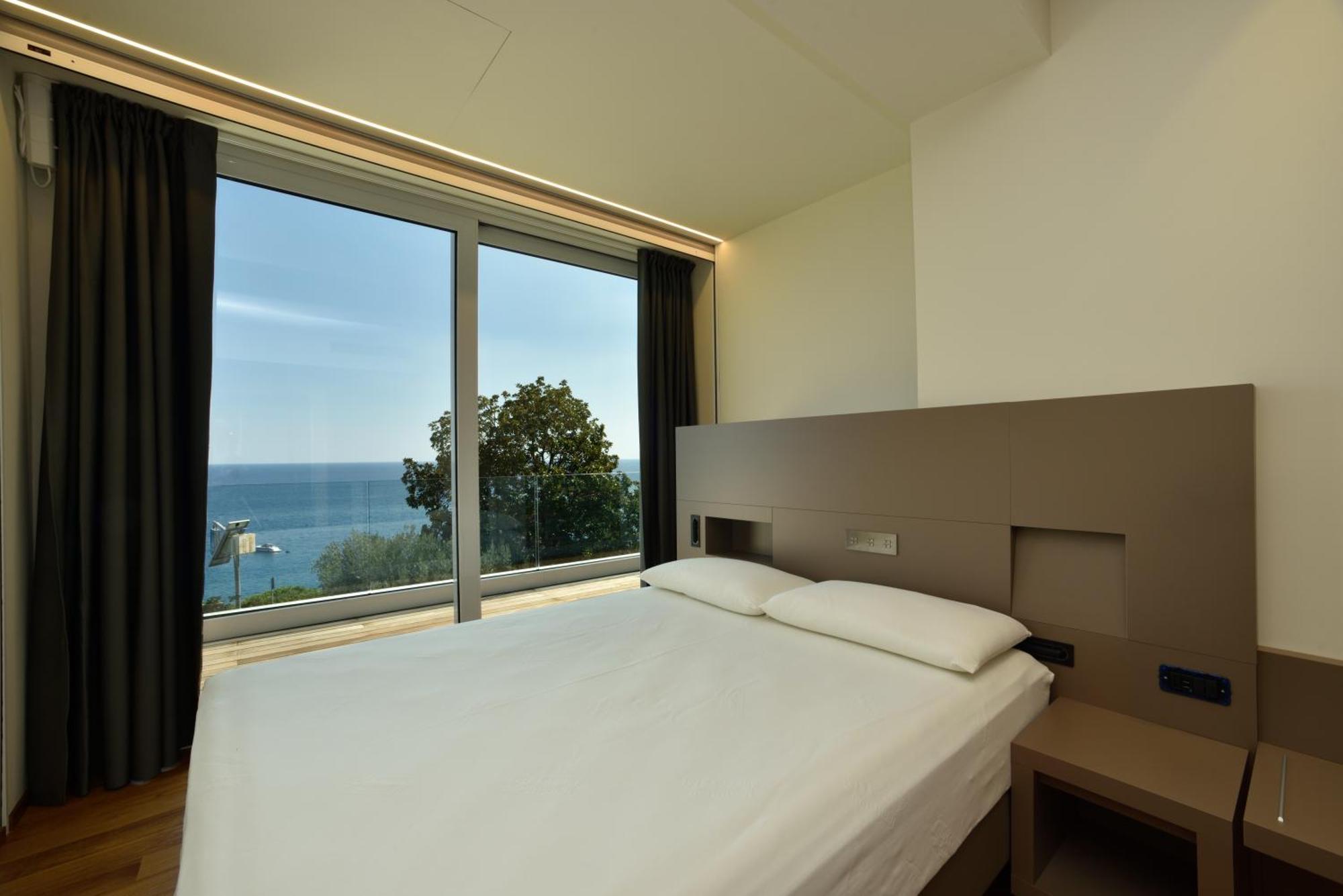 Hotel Le Roi Varazze Ngoại thất bức ảnh